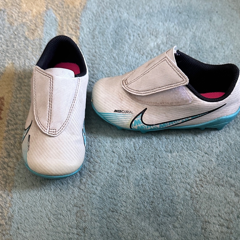 Nike Kids Soccer Cleats - White and Teal